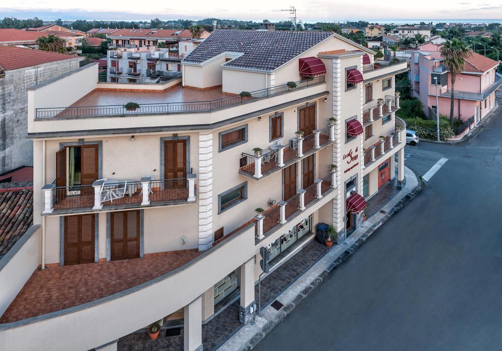 Le Case Di Seba Mascali Exterior foto
